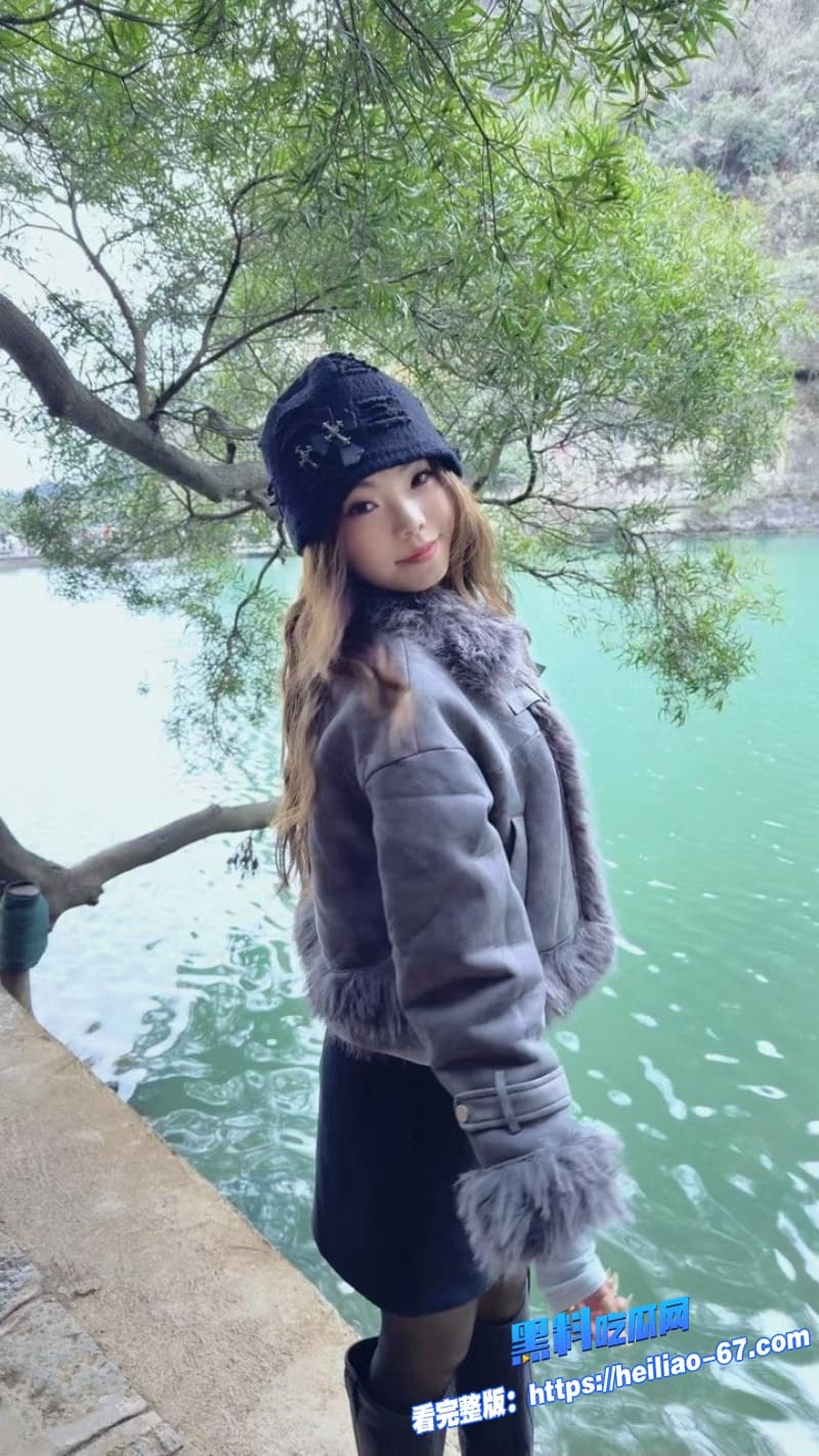 瓜友投稿佛山禅城反差婊陈倩瑜性爱视频流出停车场狂舔巨屌床上后入疯狂抽插至高潮7