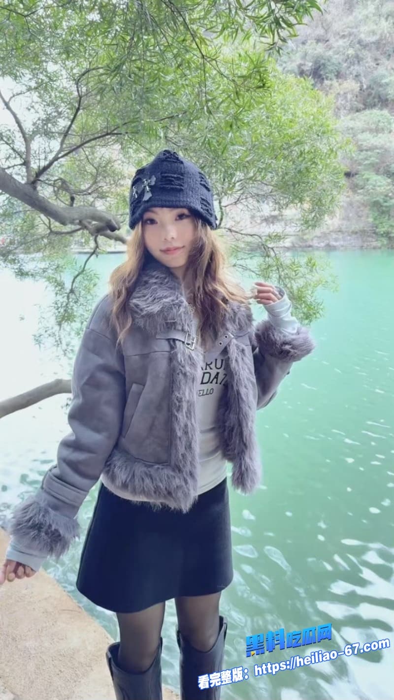 瓜友投稿佛山禅城反差婊陈倩瑜性爱视频流出停车场狂舔巨屌床上后入疯狂抽插至高潮8