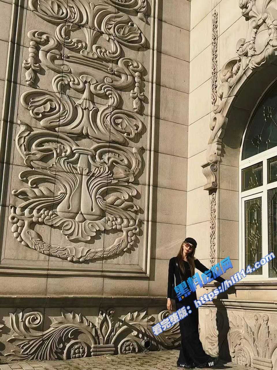 山东烟台农业学院一名会计大学生 线下接单足交视频曝光 喜欢她的美甲！4