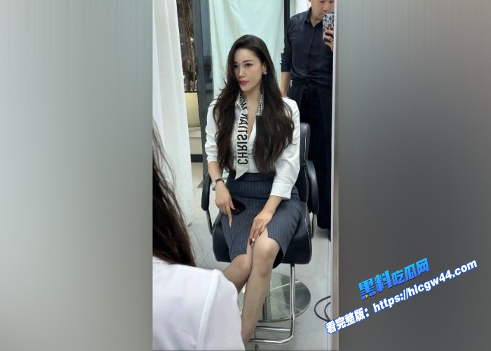 抖音小网红C姨自拍大尺度视频被曝光流出跟老头露脸口交做爱后入画面淫荡十足 图2WH700x500px