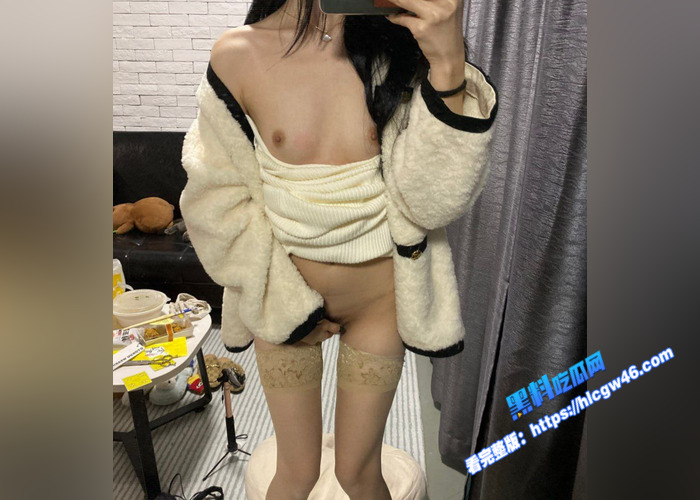 推特顶级大长腿黑丝网红 韩雅茜 自慰视频与下海视频曝光！亮点还得是玉足太美了22