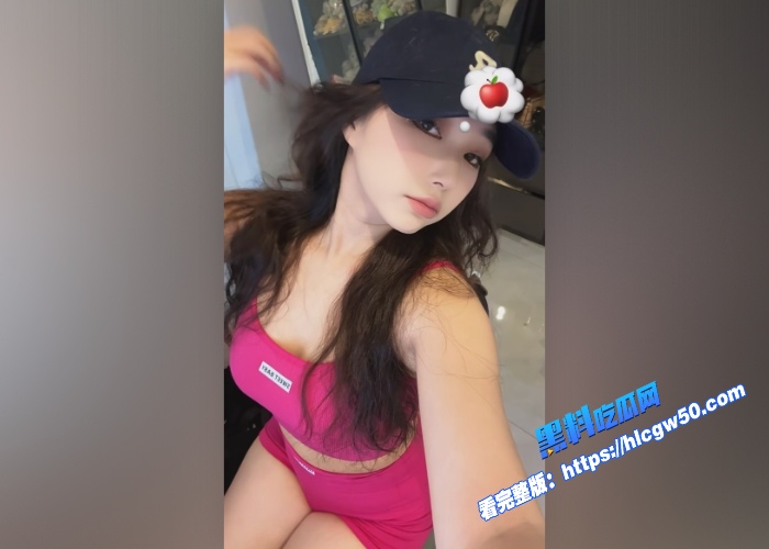 B站御姐主播BB卡舰长定制福利流出红色情趣战衣丰润曲线极致淫骚诱惑力拉满 图9WH700x500px