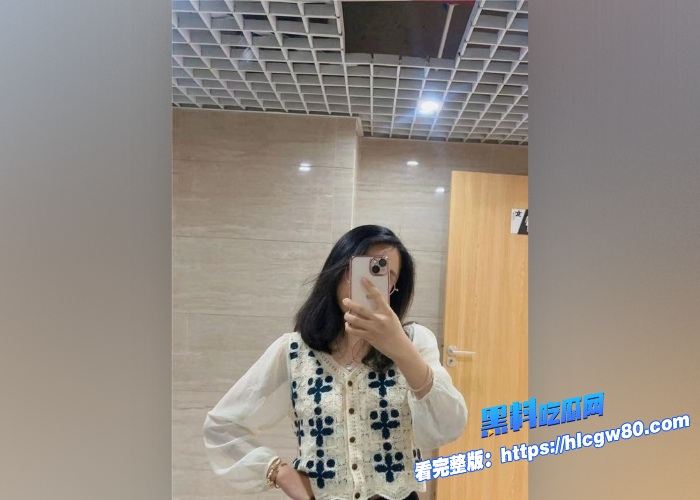 中山电子科技大学曾嘉仪反差骚母狗校园公交车学校内各种场合做爱视频曝光听说已经被勒令退学抑郁了2 中山电子科技大学曾嘉仪反差骚母狗校园公交车学校内各种场合做爱视频曝光听说已经被勒令退学抑郁了2