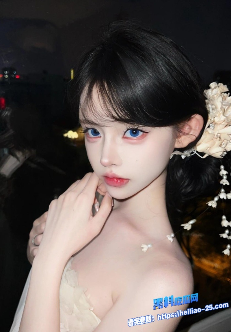 推特超火福利姬芋圆呀呀最新私拍流出黄色紧身背心裹巨乳白色短裙配白丝拿着水晶棒猛插嫩穴自慰揉奶不停 6 推特超火福利姬芋圆呀呀最新私拍流出黄色紧身背心裹巨乳白色短裙配白丝拿着水晶棒猛插嫩穴自慰揉奶不停 6