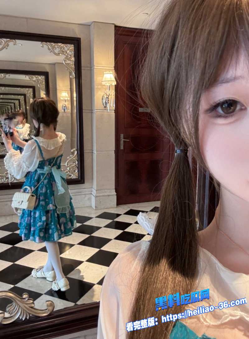 B站反差巨乳COS女神若若不男与土豪啪啪大尺度福利资源流出巨乳嫩鲍伸舌阿黑颜高潮太炸裂9 B站反差巨乳COS女神若若不男与土豪啪啪大尺度福利资源流出巨乳嫩鲍伸舌阿黑颜高潮太炸裂9