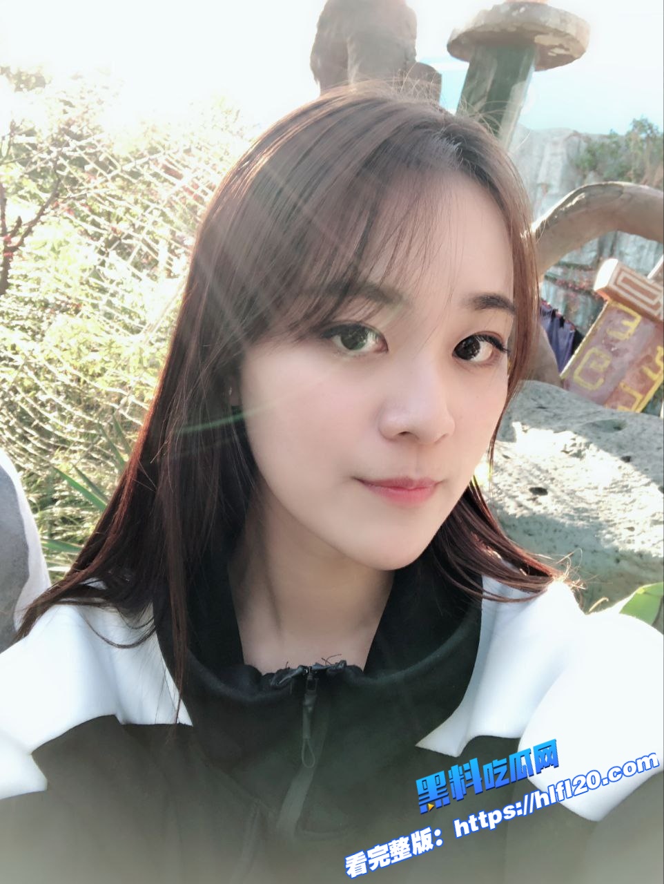 湖南清纯女老师 刚毕业被老头包养当母狗调教 喜欢sm捆绑 极品反差婊母狗！图2