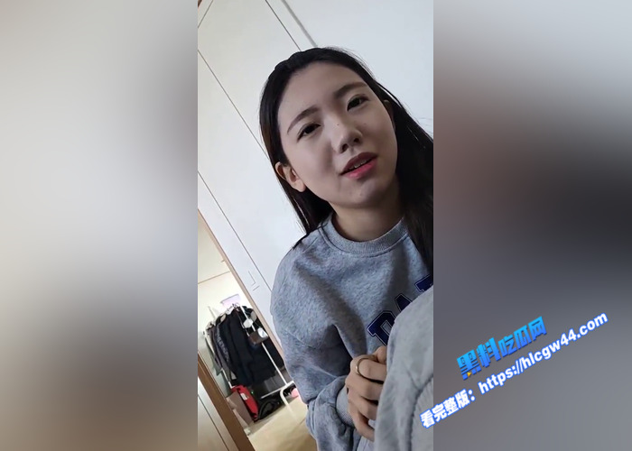 高颜值女大学生 口交挑逗欲火焚身 无套后入狂野抽插 娇喘呻吟看完让人好想要5