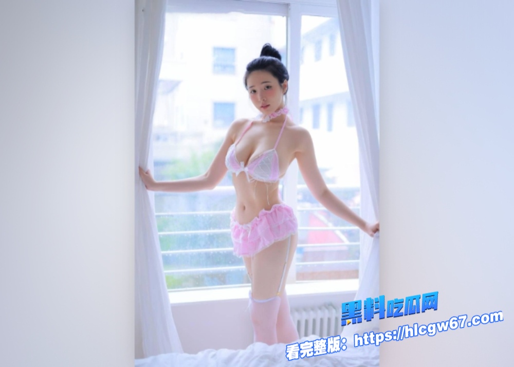韩国高颜值网红反差婊 Yeon李研雨 大尺度高清性感写真合集曝光 粉红色蕾丝内衣少女感十足 快来舔吧！图4