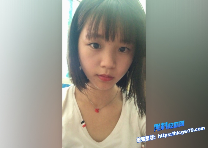 黑料裸贷视频大曝光短发女高中生农村穷苦人家进城爱慕虚荣买新款苹果手机贷6000元逾期遭曝光3 黑料裸贷视频大曝光短发女高中生农村穷苦人家进城爱慕虚荣买新款苹果手机贷6000元逾期遭曝光3