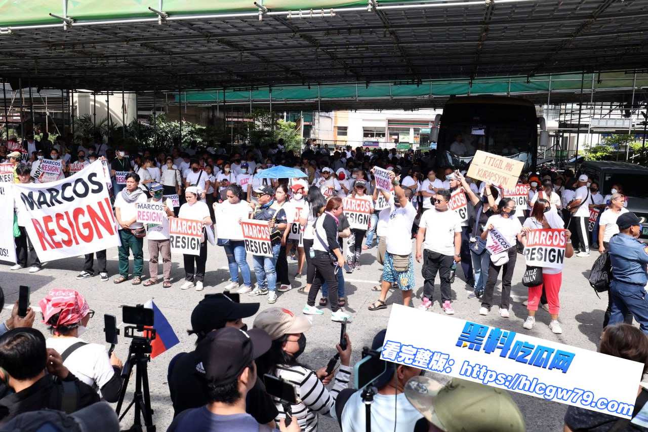 “腐败太过分！” 菲律宾街头集会掀怒潮要小马科斯负责下台01
