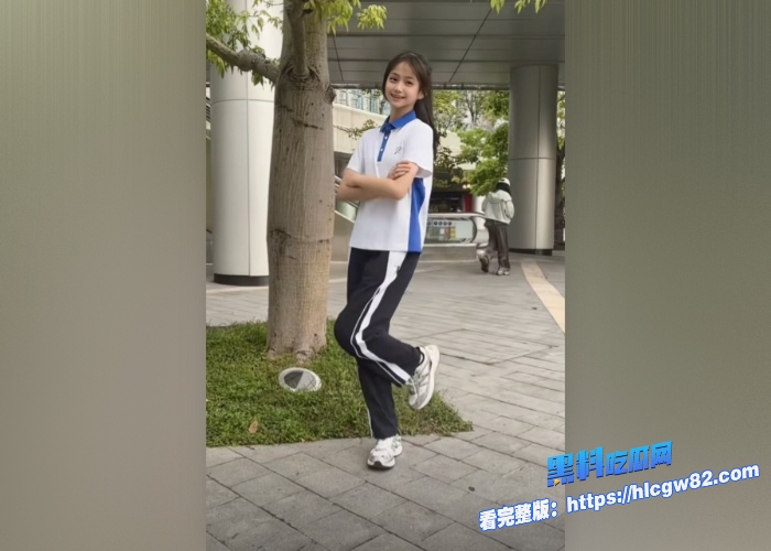 抖音18岁学生妹袁梦琪下课校服都来不及换直接就跟着精神小伙去酒店感受性爱激情全程被视频录制曝光 图5