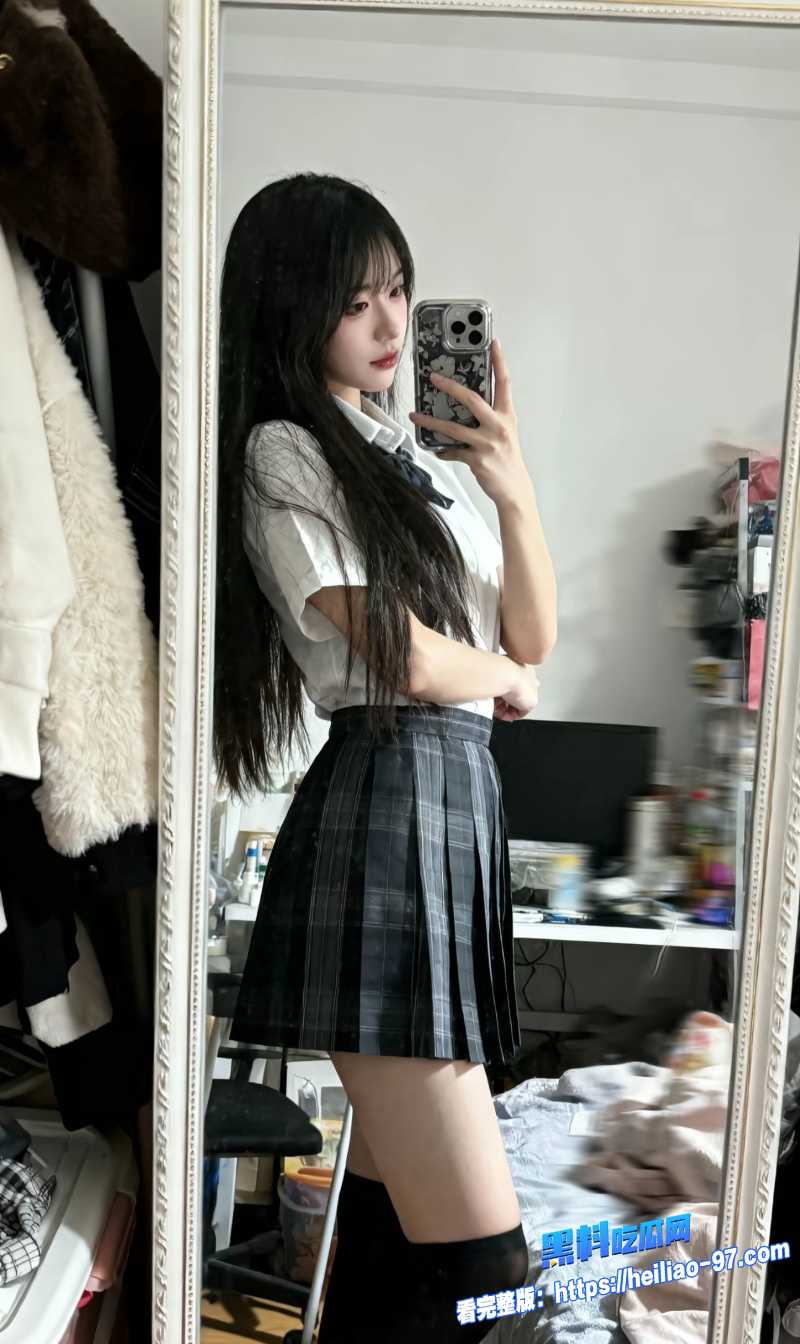反差女神夏美酱1 反差女神夏美酱1