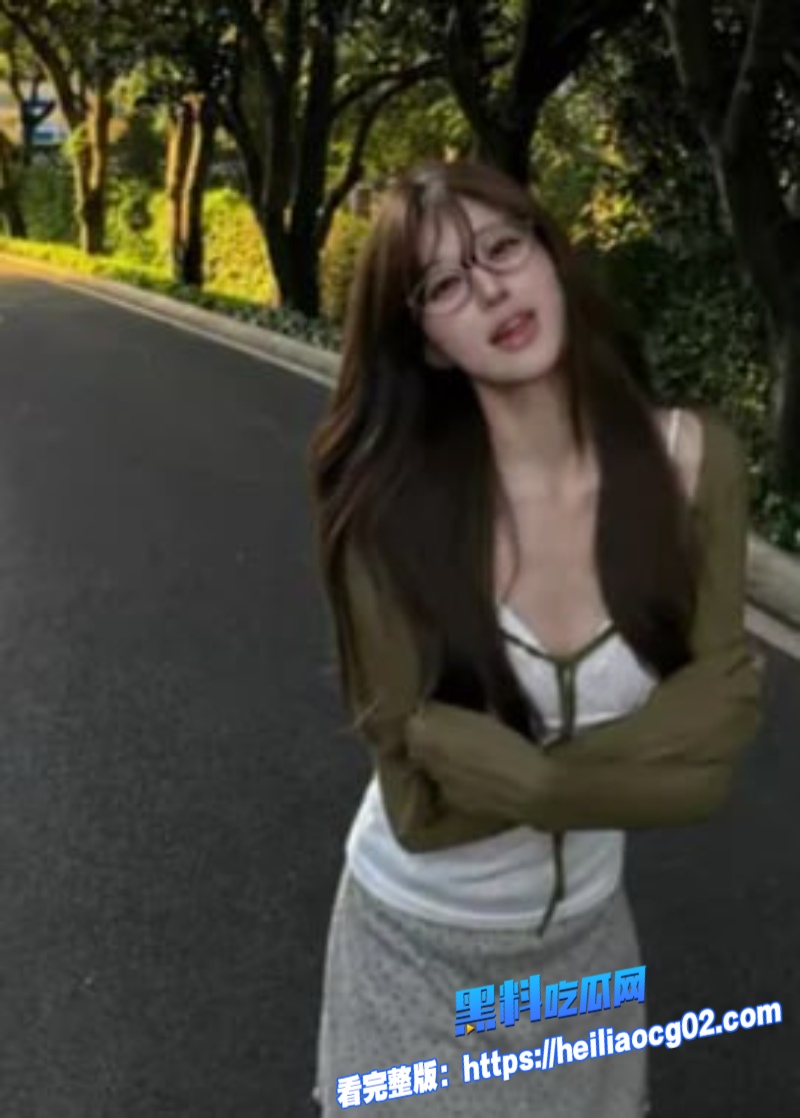 青岛女教师薛千千1