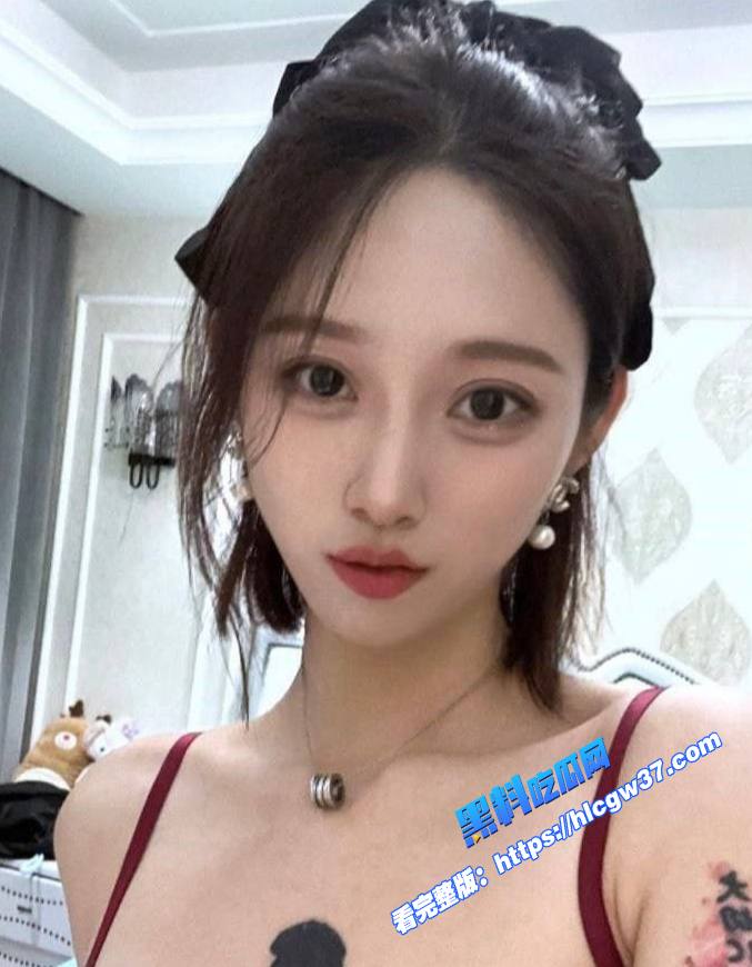 推特约炮大神酒店调教极品巨乳萝莉吃鸡吧女仆装无套中出大奶摇晃吸引眼球 图1