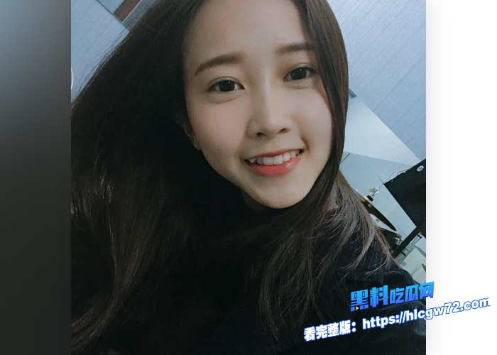 中国传媒大学校花李莉莉拜金婊一个被外校富二代包养性爱视频曝光无情爆操骚荡的哭腔一个劲的喊不要身体却很诚实 1