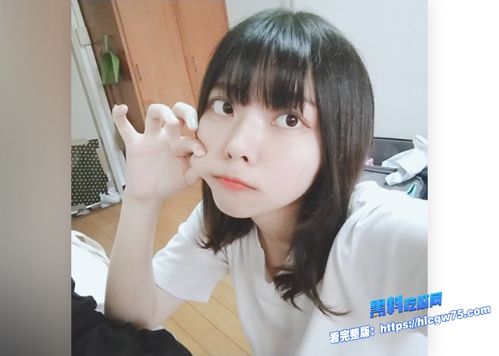 台湾超可爱学生妹背叛男友与同学出轨偷情无毛嫩穴都快被玩烂了视频遭同学背刺曝光8 1