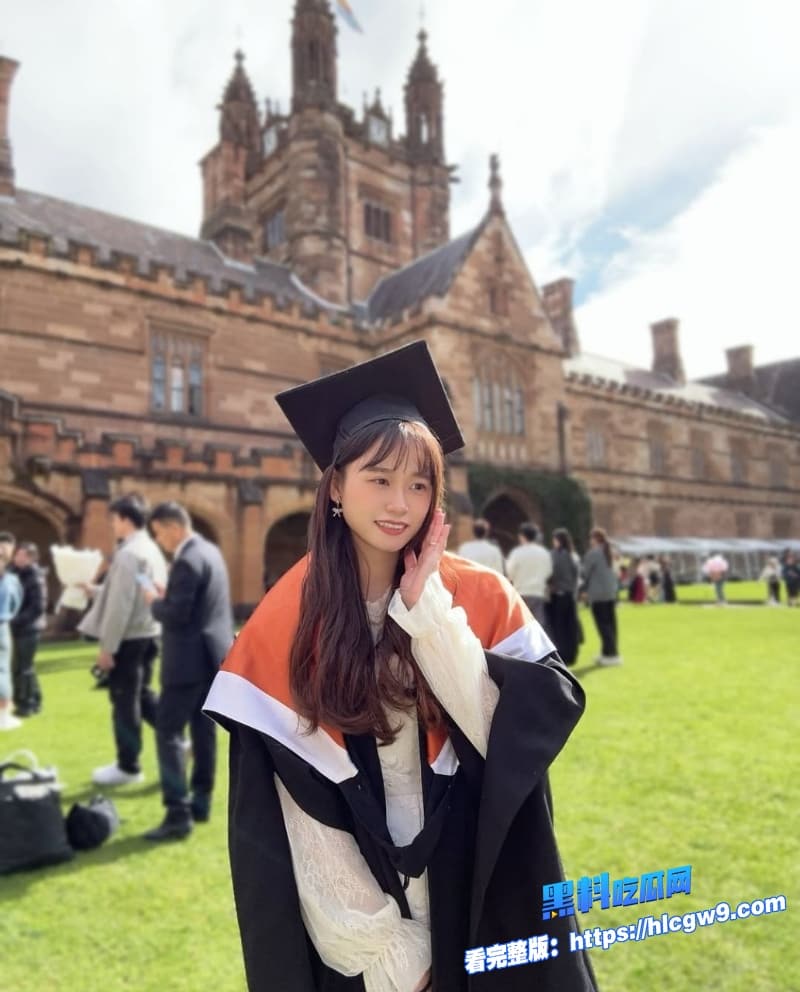 瓜友投稿温州肯恩大学萧又齐反差婊爆黑料留学澳洲喜欢吃鸡巴玩多P自慰摇臀视频被曝光乖乖女变骚母狗 2