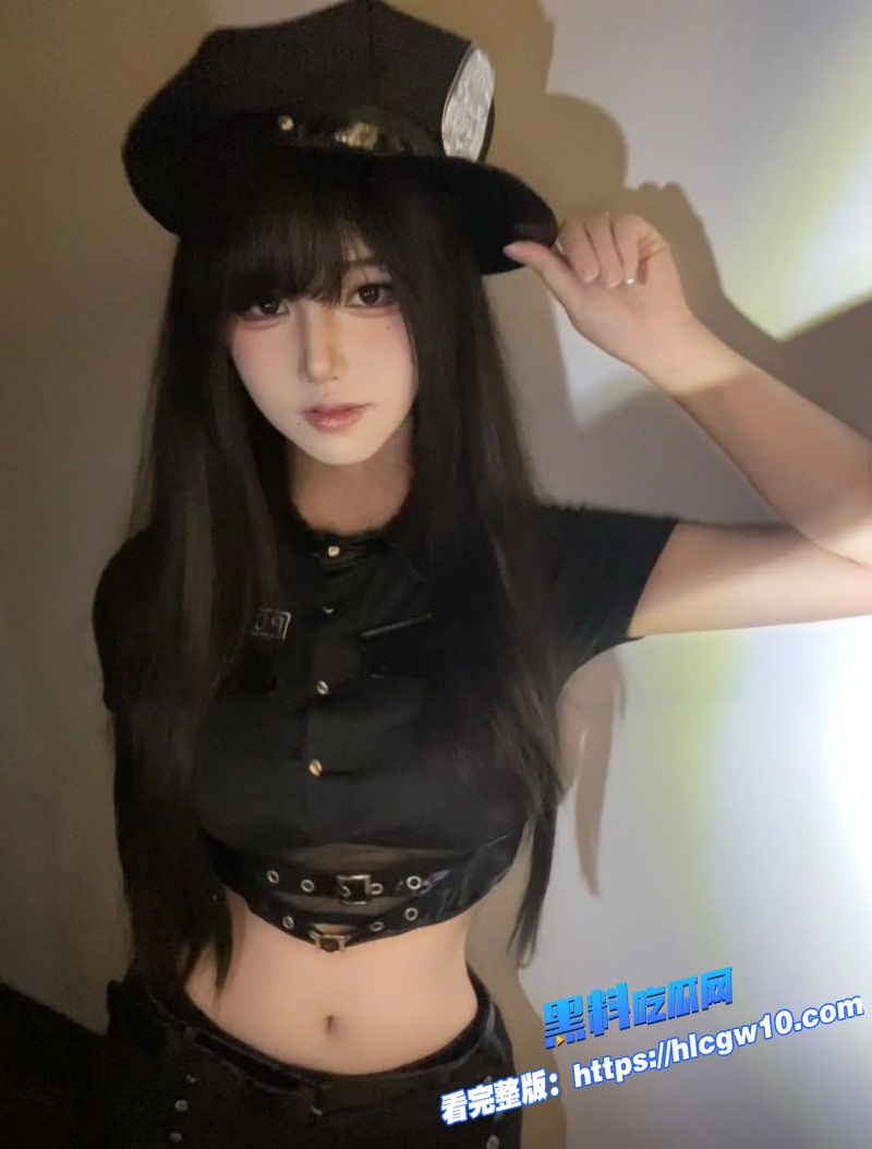 年轻丰满美眉穿连体情趣丝袜爆操视频流出后入无套猛插内射4 年轻丰满美眉穿连体情趣丝袜爆操视频流出后入无套猛插内射4