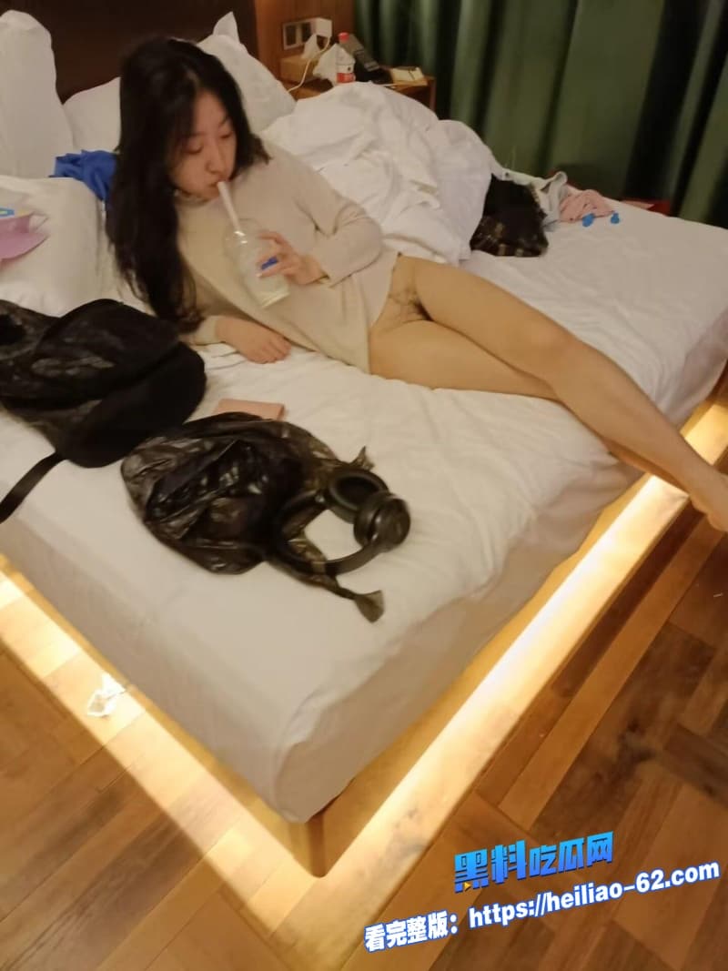 艺术学院舞蹈生李美美黑料曝光骚逼在酒店被男友无套猛插水汪汪流水全程高潮迭起2 艺术学院舞蹈生李美美黑料曝光骚逼在酒店被男友无套猛插水汪汪流水全程高潮迭起2