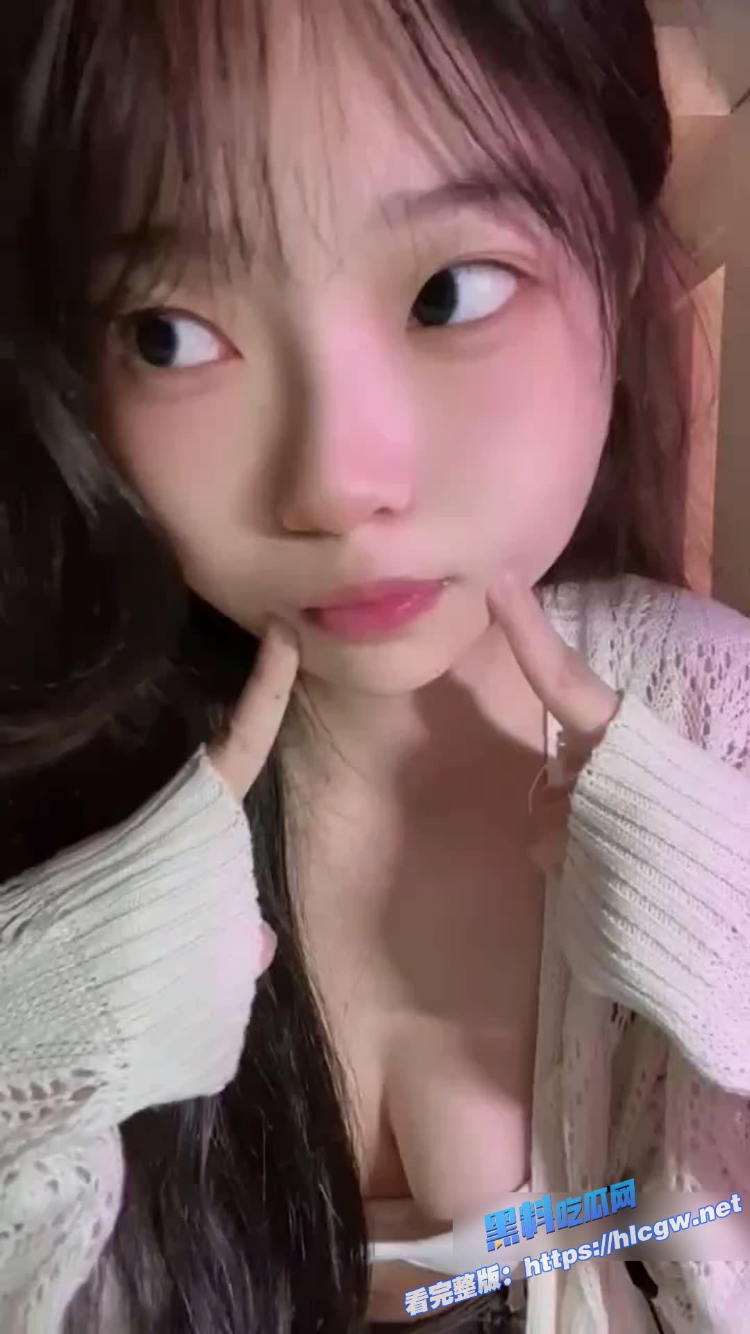 抖音博主萌大奶2