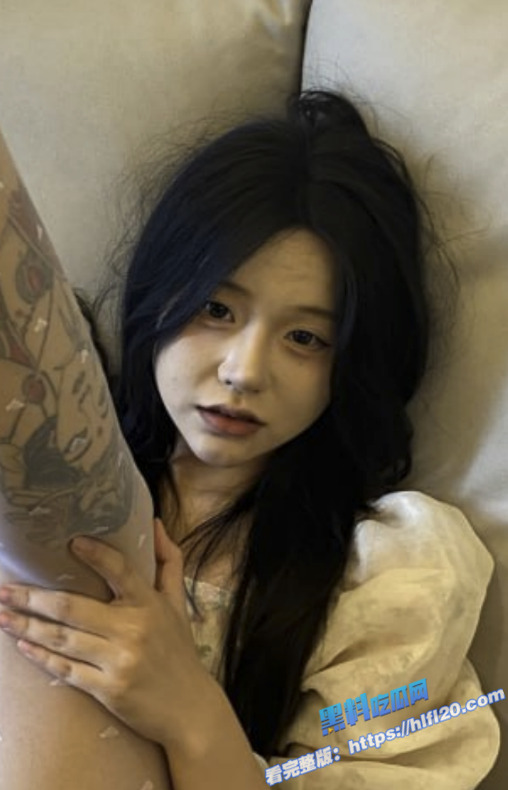极品模特萝莉 婉婉 娇小可爱嫩妹 大尺度私拍套图写真 拍摄花絮被曝光！2