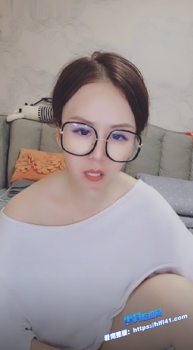 知名网黄隔壁王小姐美乳熟女大长腿自慰掰穴高潮喷水秀黑框眼镜配透明情趣内衣反差婊十足 6 知名网黄隔壁王小姐美乳熟女大长腿自慰掰穴高潮喷水秀黑框眼镜配透明情趣内衣反差婊十足 6