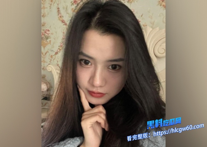 青岛已婚性感小少妇林昕怡酒店调教视频曝光被金主骑乘口爆扇臀玩穴调教淫靡不堪 图1