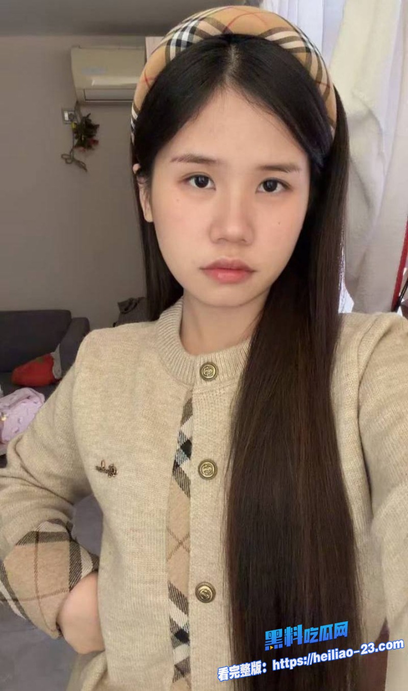 隔壁亲友打麻将声不断弟弟却奋力在姐姐身上后入激烈播种外射姐姐一腿太炸裂 2 隔壁亲友打麻将声不断弟弟却奋力在姐姐身上后入激烈播种外射姐姐一腿太炸裂 2