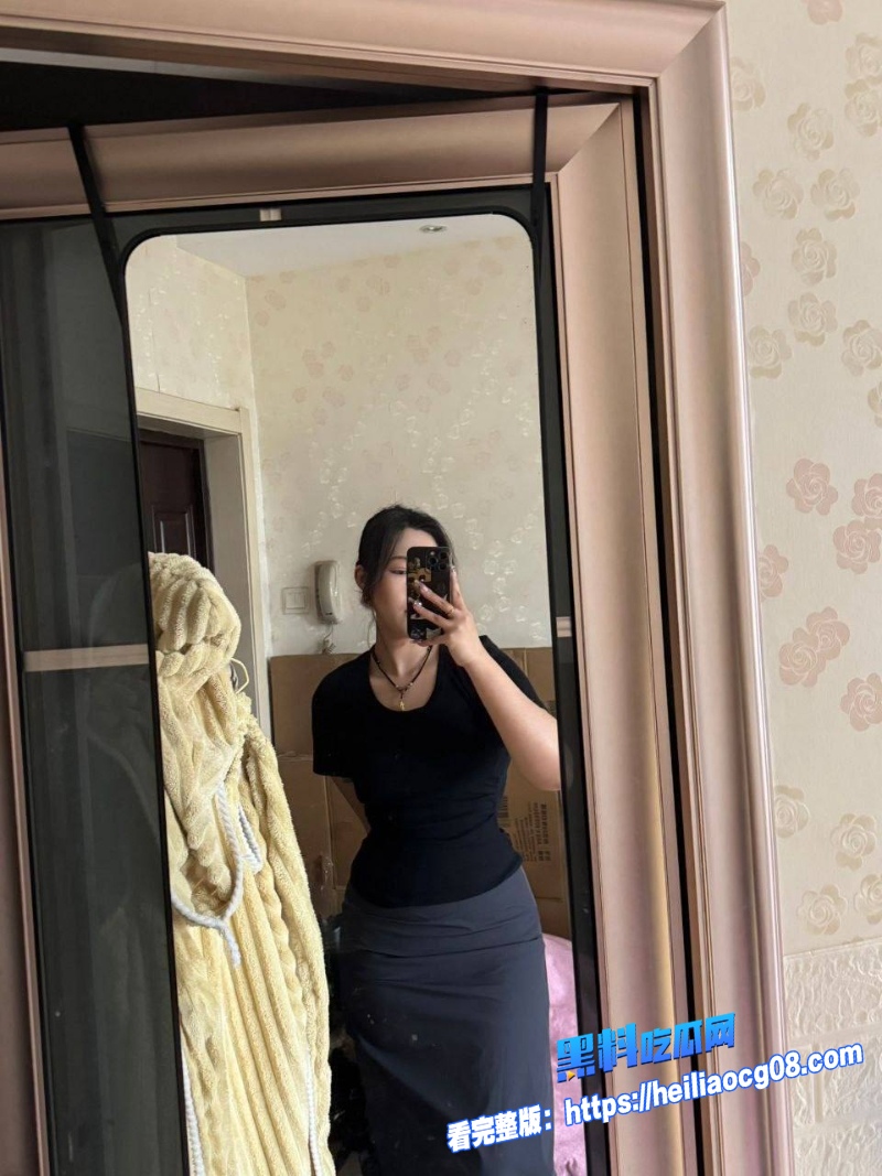 刺青舌钉精神小妹0 刺青舌钉精神小妹0