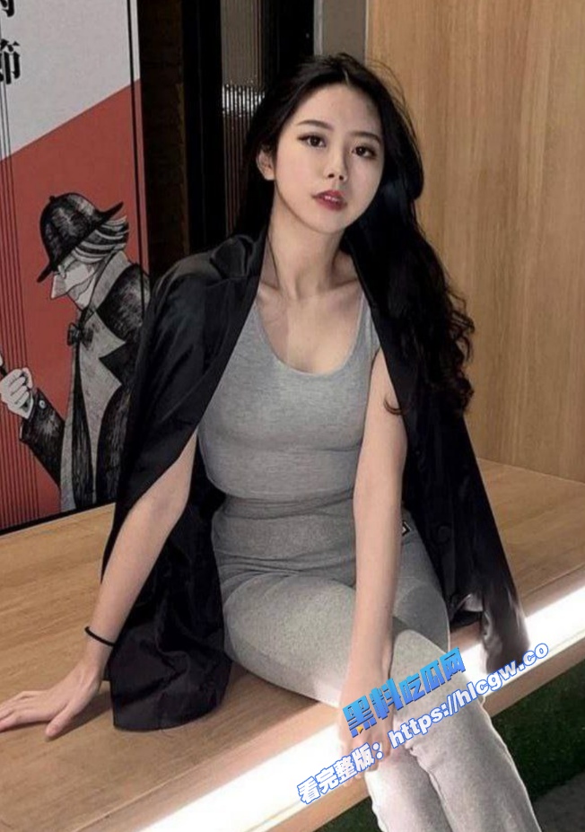 极品身材美女大尺度私拍 口交做爱视频泄密，性瘾极强，看见主人的大鸡巴两眼放光，全裸自拍骚的不要不要的图1