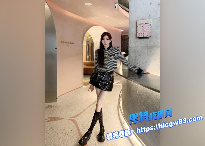 高端外围女神 甜美温柔御姐范十足 露脸舔屌后入骑乘猛操 舔穴淫荡尤物 翘臀诱人5