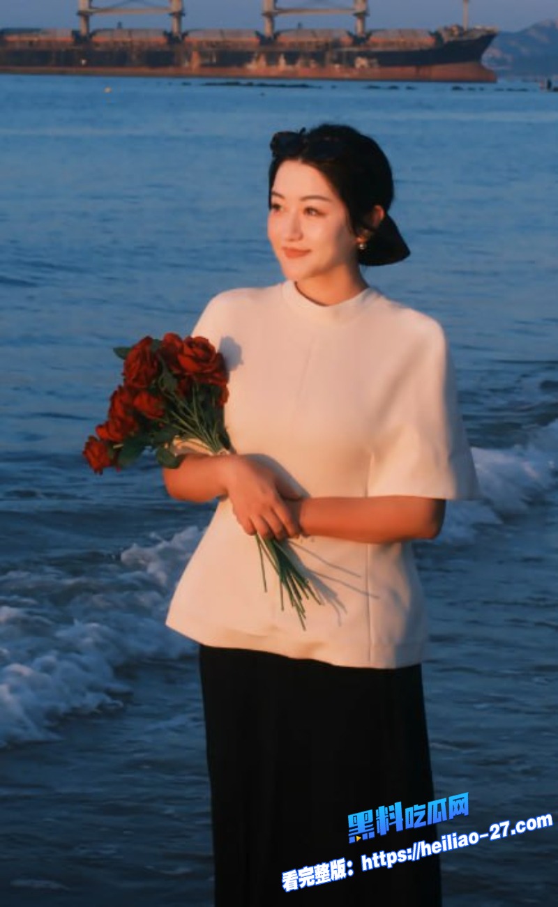 优雅熟女蜜桃翘臀丰满酥胸完美曲线双人激情缠绵性感女神私下现惊人反差大胆互动浪漫升级2 优雅熟女蜜桃翘臀丰满酥胸完美曲线双人激情缠绵性感女神私下现惊人反差大胆互动浪漫升级2