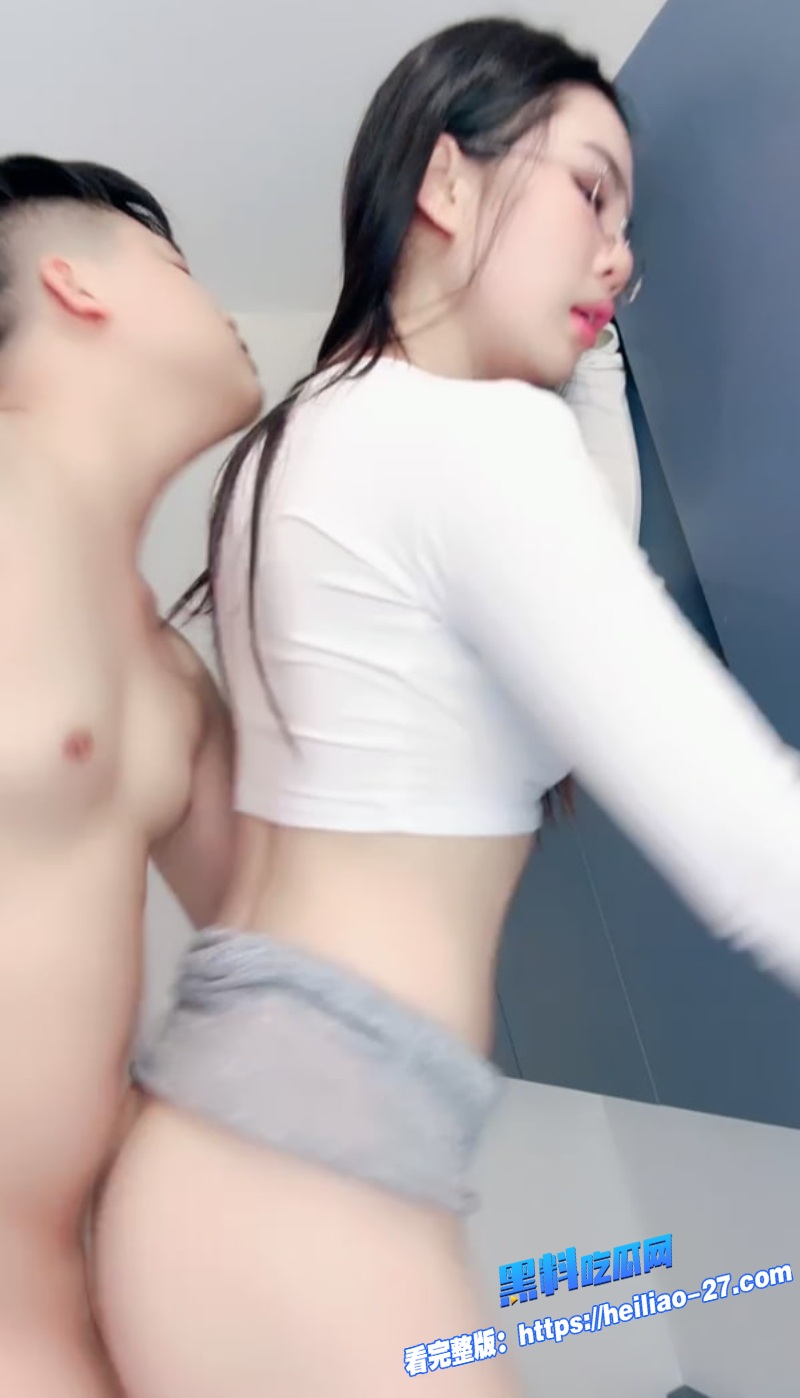 优雅熟女蜜桃翘臀丰满酥胸完美曲线双人激情缠绵性感女神私下现惊人反差大胆互动浪漫升级8 优雅熟女蜜桃翘臀丰满酥胸完美曲线双人激情缠绵性感女神私下现惊人反差大胆互动浪漫升级8