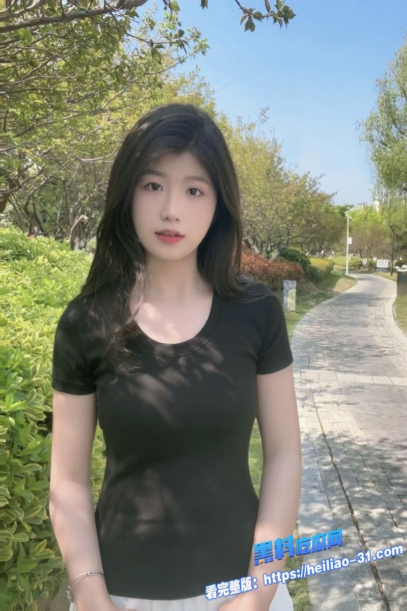 海角乱伦骚妹妹勇敢拿下哥哥主动诱惑亲哥从害羞试探到彻底放开禁忌缠绵4 海角乱伦骚妹妹勇敢拿下哥哥主动诱惑亲哥从害羞试探到彻底放开禁忌缠绵4