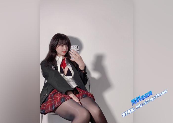 推特网红完美身材九头身高颜值反差母狗各种露脸漏三点自摸发骚骚的要命 图17WH700x500px 推特网红完美身材九头身高颜值反差母狗各种露脸漏三点自摸发骚骚的要命 图17WH700x500px