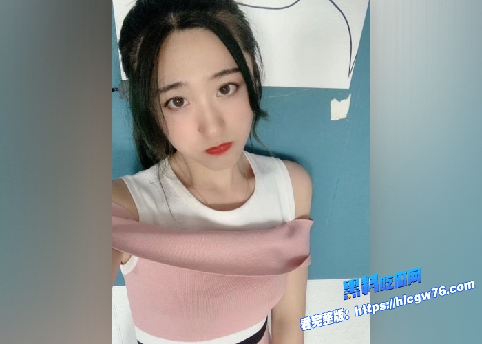 瓜友投稿坐标重庆和姐姐闺蜜偷情三年一个有老公的极品人妻现在有了新情人不要我了曝光这骚婊子视频9 瓜友投稿坐标重庆和姐姐闺蜜偷情三年一个有老公的极品人妻现在有了新情人不要我了曝光这骚婊子视频9