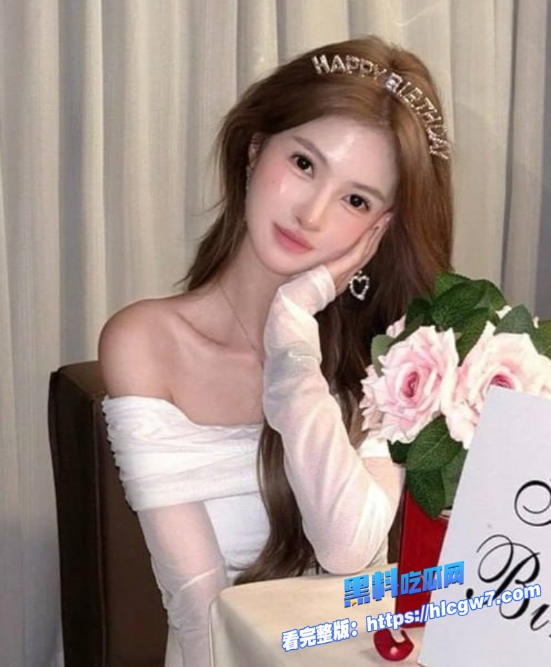 抖音小红书高颜值美妆网红小小舒激情视频疑似被男友泄露2 抖音小红书高颜值美妆网红小小舒激情视频疑似被男友泄露2