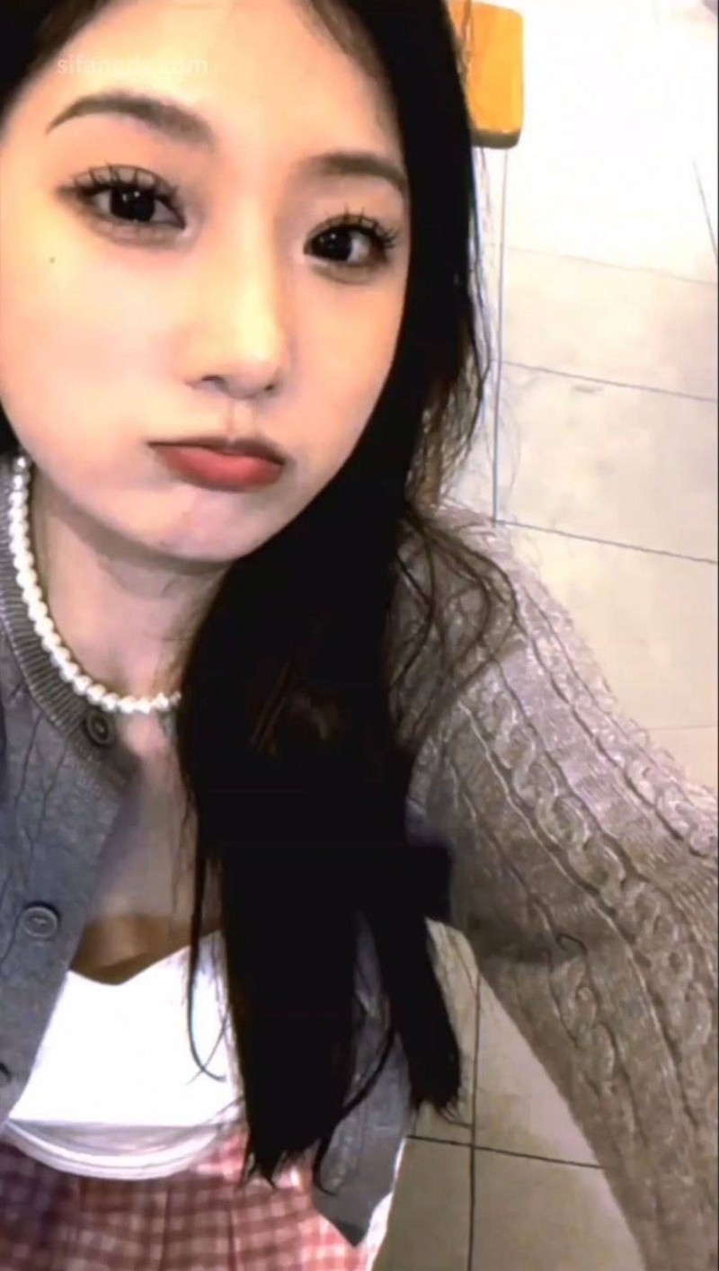 外表越正经的妹子私下里越是玩嗨7