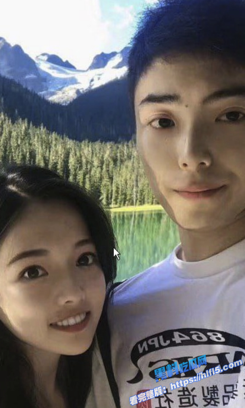云南情侣做爱视频泄密 高颜值女友主动舔屌口交 后入爆操反差十足 全程淫叫不止 高潮连连！1