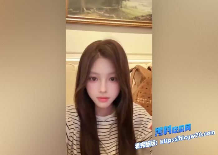 天津理工女大抖音网红齐婧煊旧苹果笔记本回收大量私密视频泄露被土豪各种滴蜡性爱调教 10