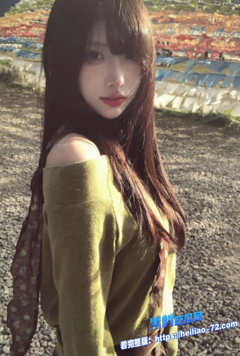 甜美童颜巨乳美女酒店约炮无套猛干内射爽翻天2