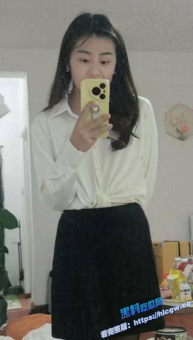 高颜值幼儿园园长 顶级母狗体制 滴蜡舔厕所无所不能 被性虐视频流出！图3