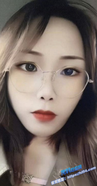 瓜友投稿 广东佛山的出轨美少妇丝丝骚穴毛浓 床上太骚了2