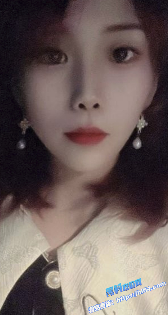 瓜友投稿 广东佛山的出轨美少妇丝丝骚穴毛浓 床上太骚了4