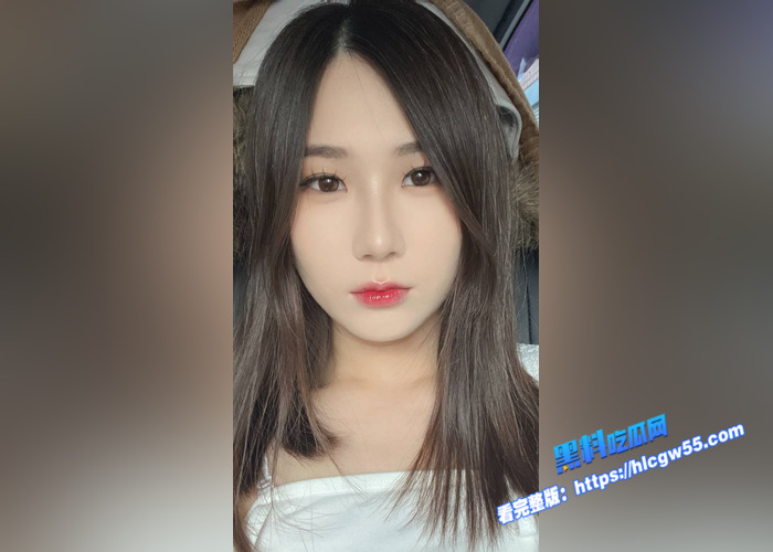 黑料PK!清纯大学生 VS 高冷御姐 都是高颜值女神 一个在校园里 一个在社会里 你更喜欢哪个呢6 黑料PK!清纯大学生 VS 高冷御姐 都是高颜值女神 一个在校园里 一个在社会里 你更喜欢哪个呢6