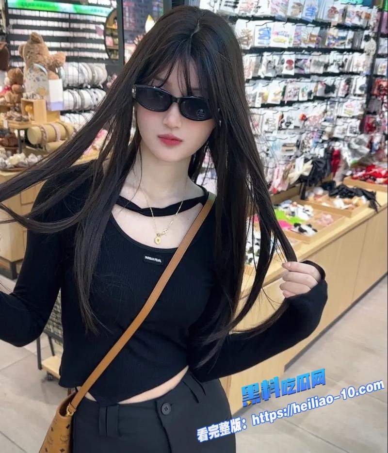 姐弟乱伦趁着姐夫出差极品姐姐翘臀求操1