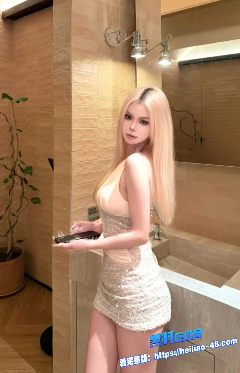 高颜值金发精神小妹自拍视频流出身穿黑丝边被男友边手持按摩棒自慰看的人下面要硬爆了1 高颜值金发精神小妹自拍视频流出身穿黑丝边被男友边手持按摩棒自慰看的人下面要硬爆了1