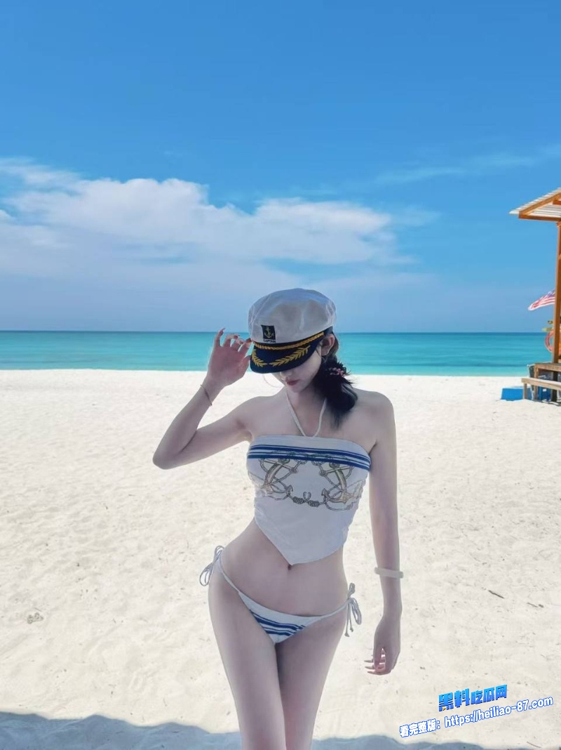 极品巨乳网红Selen10