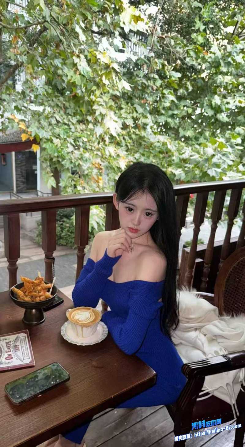 极品巨乳网红Selen11