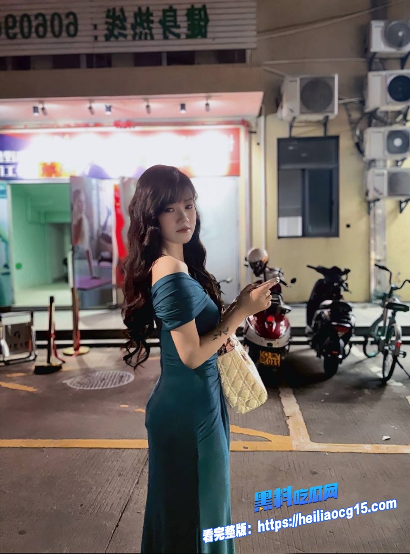 辽宁反差妹郭鑫源1